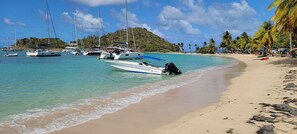 Exterior - Atlantic Breeze Apartments  (Canouan Island)