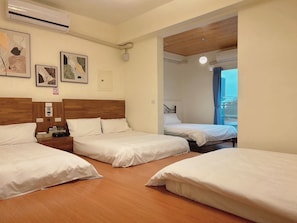 Family Room, City View - Secret base B&B (Taitung)