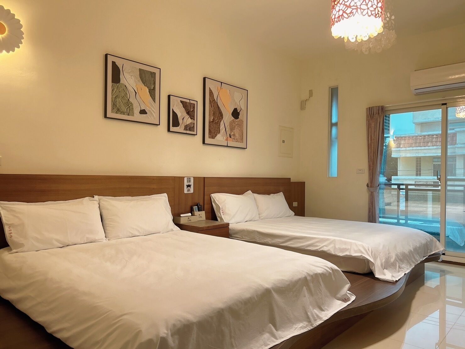 Chambre Quadruple Deluxe, vue ville