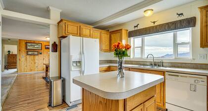 Sky Islands Retreat in Rodeo w/ Mountain Views!