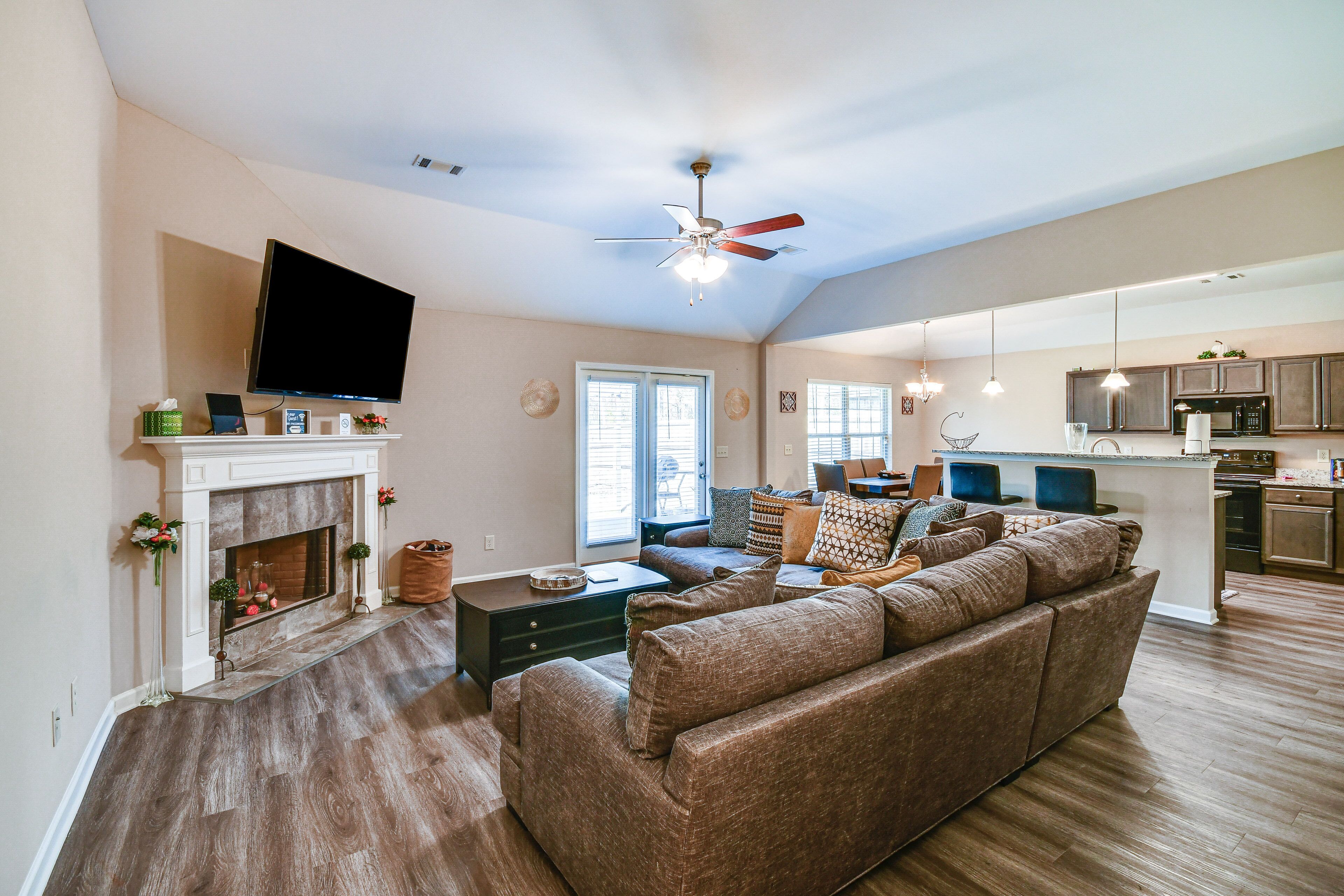 Prattville Home w/ Fire Pit - 2 Mi to Downtown!