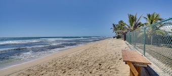 Ewa Beach Apartment w/ Beach Gear ~ 1 Mi to Ocean!