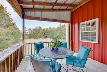 Dover Vacation Rental | 1BR | 1BA | Step-Free Access | 1,000 Sq Ft