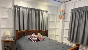 Ảnh chưa phân loại, 2 trong số 9 ảnh, nút