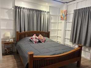 Standard Double Room, Shared Bathroom | Wifi gratis y ropa de cama