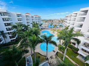 Pool - Beautiful in marina, amazing views by Gpsrentas (Mazatlán)
