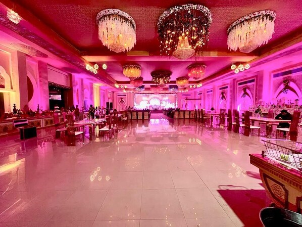 Meeting facility - Vrindavan Resort (Mathura)