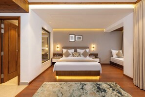 高級寢具、Select Comfort 床墊、迷你吧、房內夾萬