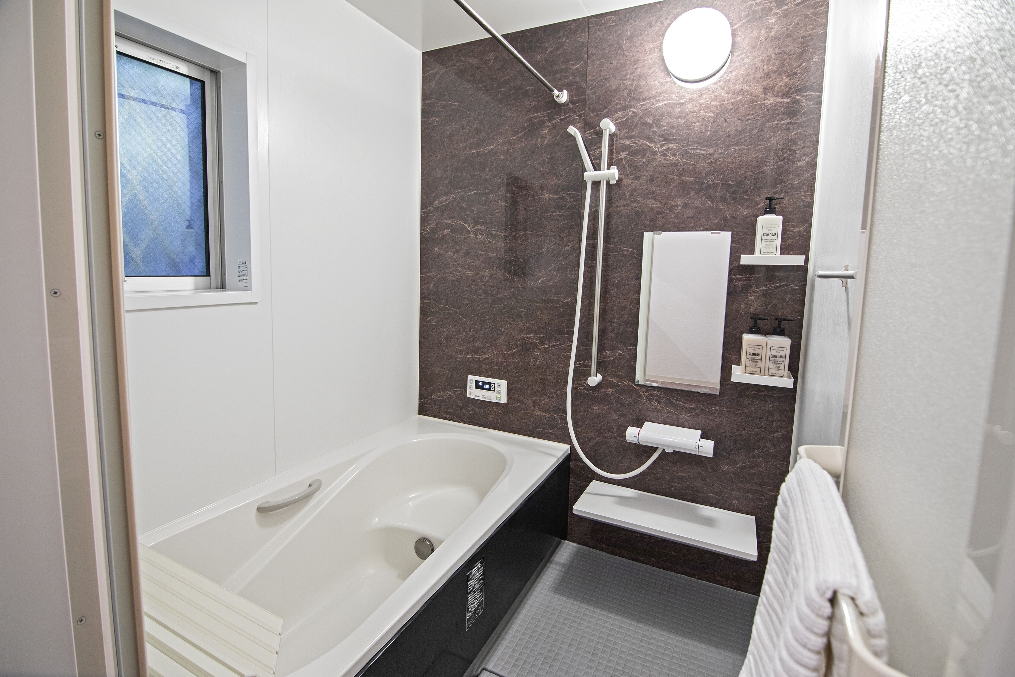 Free toiletries, hair dryer, slippers