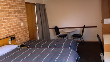 Habitación estándar con 2 camas individuales | Wifi gratis