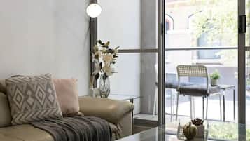 Televisión, oficina