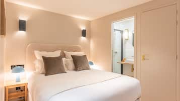 1 habitación, escritorio, tabla de planchar con plancha y wifi gratis