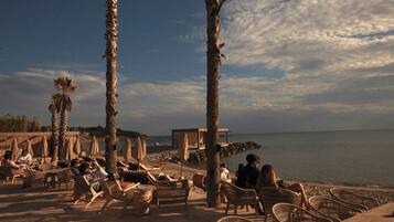 Plage, navette gratuite vers la plage, cabines gratuites