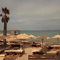 On the beach, free beach shuttle, free beach cabanas, sun loungers