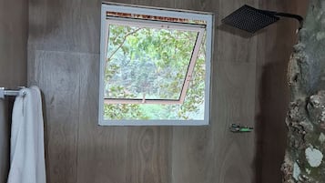 Luxury Villa | Bathroom | Shower, rainfall showerhead, hair dryer, bathrobes