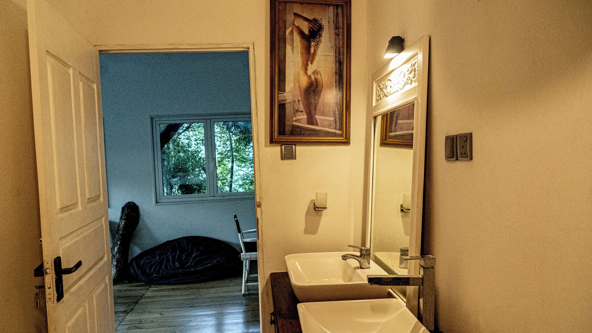 標準樹屋 | 浴室 | 淋浴設備、雨淋花灑、風筒、浴袍