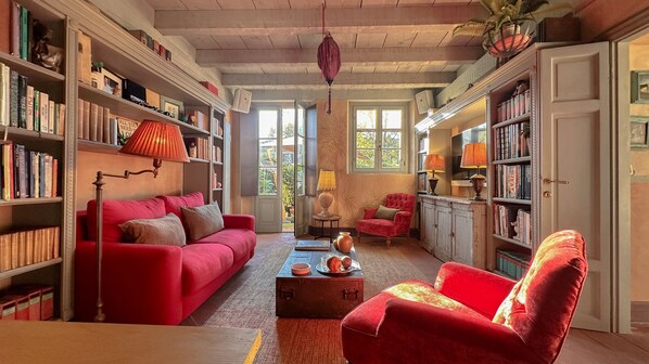 Smart TV y libros 