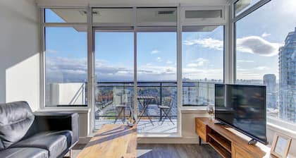 Elegant 1BR Apt with GYM near Crystal Mall