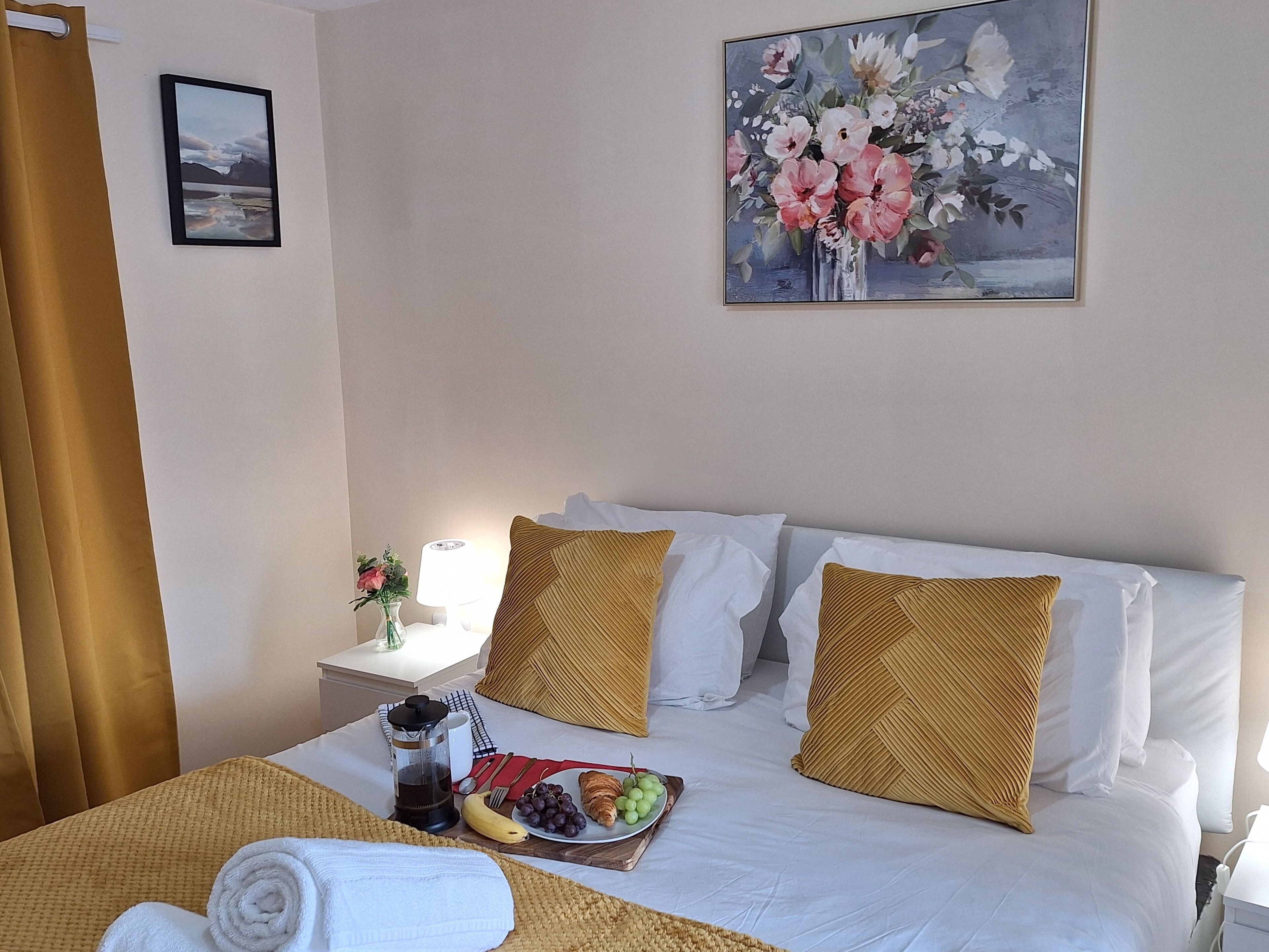 Casa | 2 habitaciones, tabla de planchar con plancha y wifi gratis 