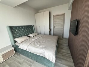 1 bedroom, WiFi, bed sheets - View 2 Sunset (Constanța)