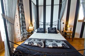 Superior Quadruple Room, Hot Tub