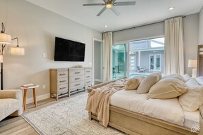2 bedrooms, iron/ironing board, travel crib, WiFi - Siesta Key Modern Villa Retreat with Heated Pool & Spa (Sarasota)