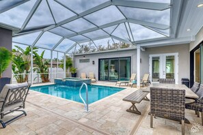 Pool - Siesta Key Modern Villa Retreat with Heated Pool & Spa (Sarasota)