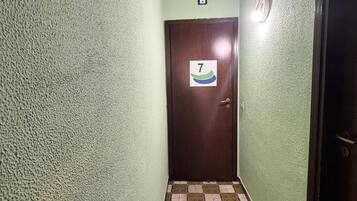 Casa, 4 quartos, para fumantes, sacada | Parte interna
