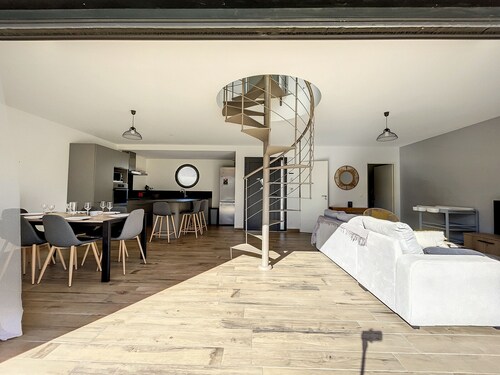 Charming 3-Bedroom Villa with Private Pool, Garden, and Terrace in Elne