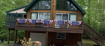 Modern cabin with Central AC in Moultonborough, access to Lake Winnipesaukee. 