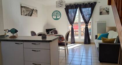 Grandes Bleues, Appartement T3 duplex, Piscine, Narbonne Plage