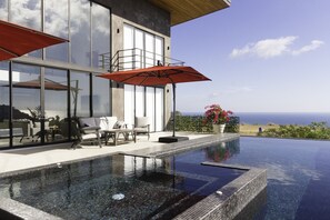 House, 4 Bedrooms | Pool