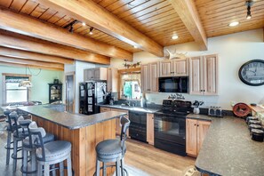 Cottage (4 Bedrooms) | Interior