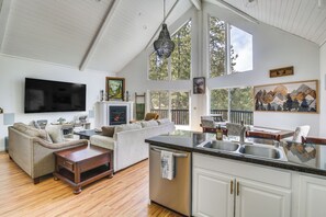 Casa (3 Bedrooms) | Interior