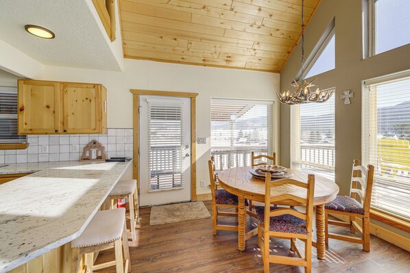 House (3 Bedrooms) | Interior - Mountain Home w/ Deck: 1 Mi to Angel Fire Resort! (Angel Fire)