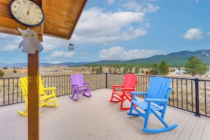 House (3 Bedrooms) | Interior - Mountain Home w/ Deck: 1 Mi to Angel Fire Resort! (Angel Fire)