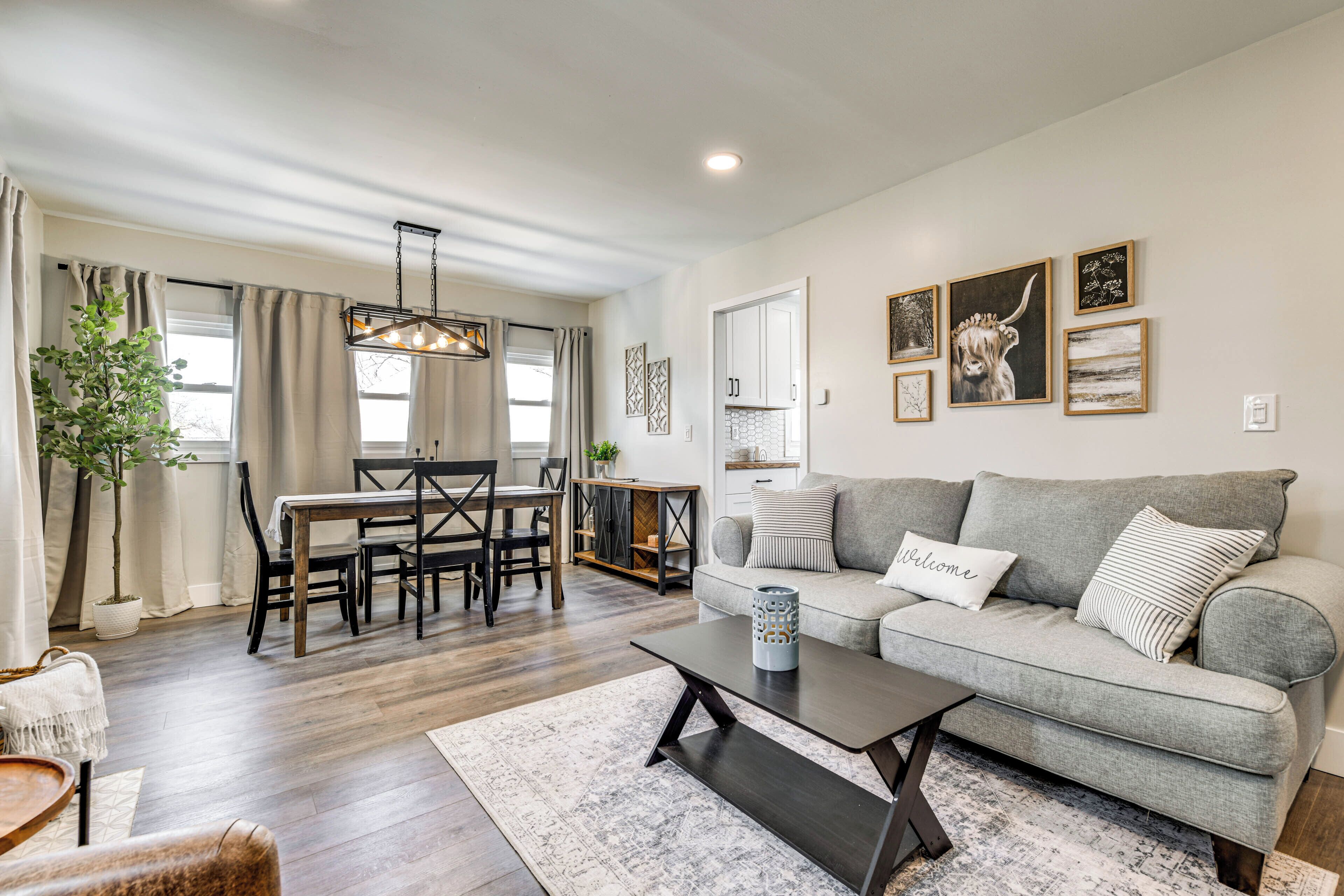 House (2 Bedrooms) | Interior