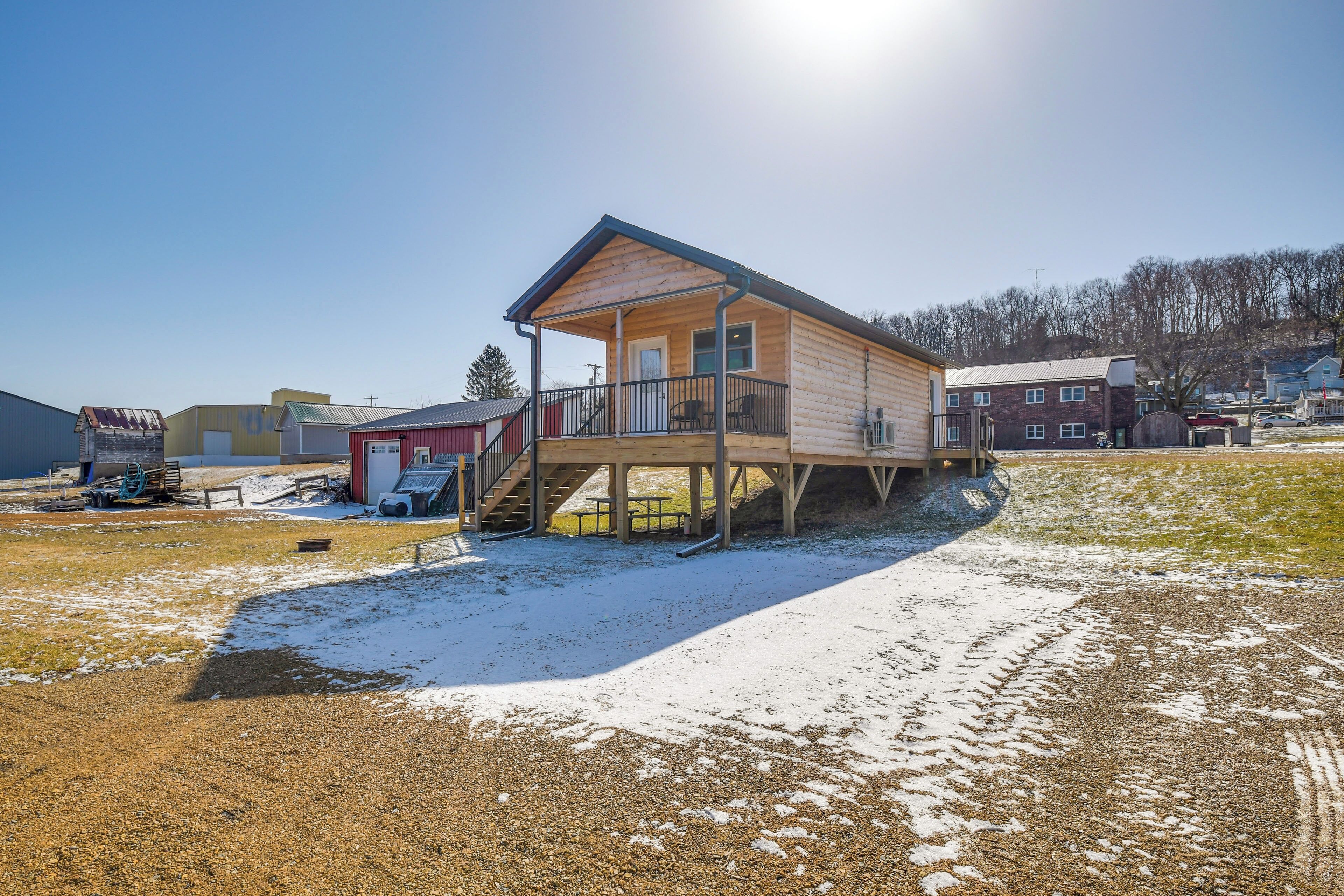 المنشأة من الداخل