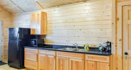 Riverfront Cabin Rental ~ 9 Mi to Yellowstone Lake