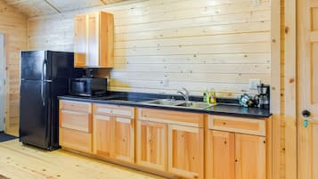 House (1 Bedroom) | Interior