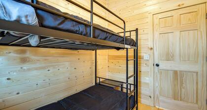 Pecatonica River Cabin ~ 9 Mi to Yellowstone Lake