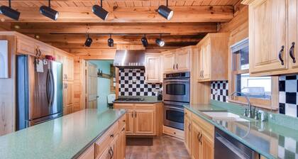 Spacious Howard Cabin w/ Wraparound Deck & Views!
