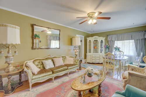 Birmingham Home w/ Yard ~ 7 Mi to Downtown!