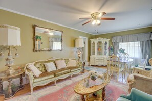 House (3 Bedrooms) | Front of property