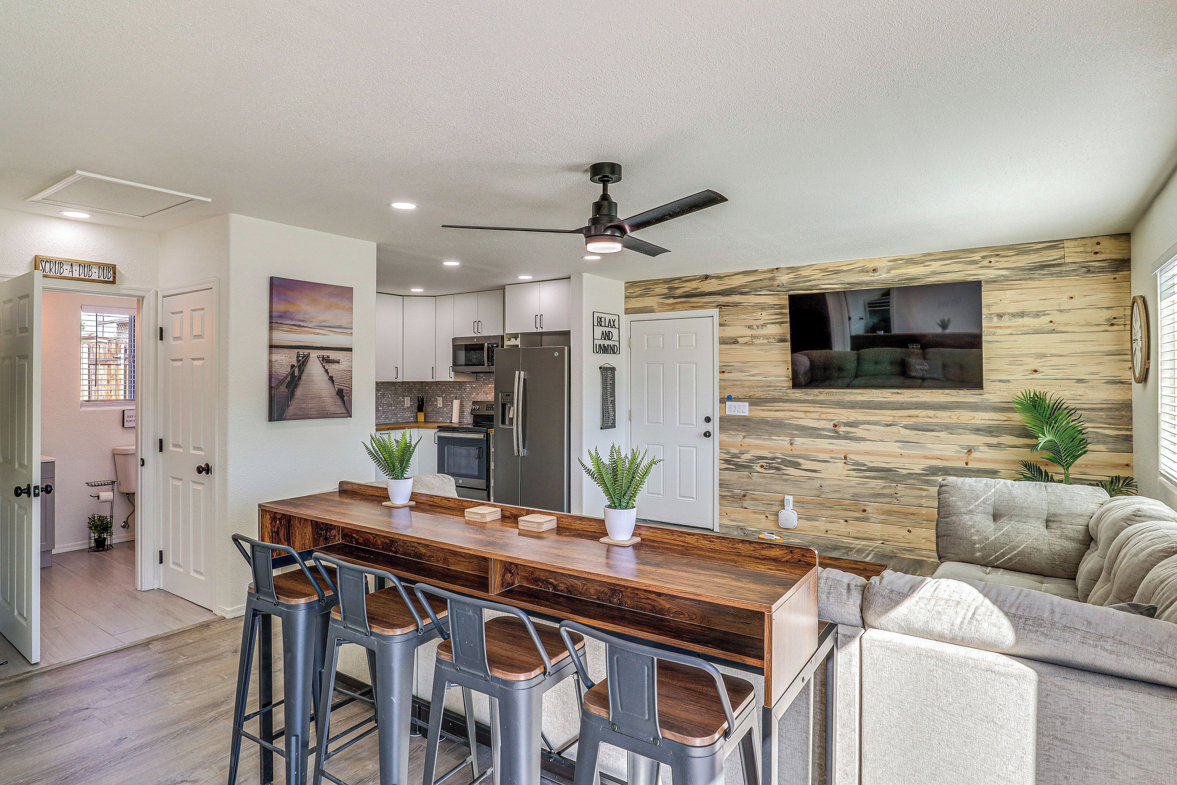 House (2 Bedrooms) | Front of property