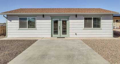 Charming Kingman Casita < 1 Mi to Route 66!