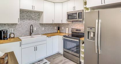 Charming Kingman Casita < 1 Mi to Route 66!