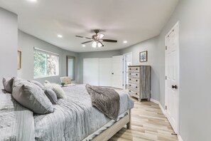 Interior - North San Diego Retreat W/deck, Fire Pit Table! (Escondido)