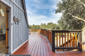 House (3 Bedrooms) | Interior - North San Diego Retreat W/deck, Fire Pit Table! (Escondido)