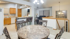 Interior - North Liberty Home ~ 11 Mi to University of Iowa! (North Liberty)